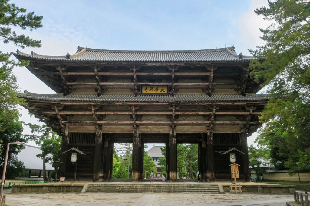 東大寺南大門