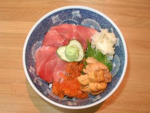 海鮮蓋飯-魚河岸丼菅野