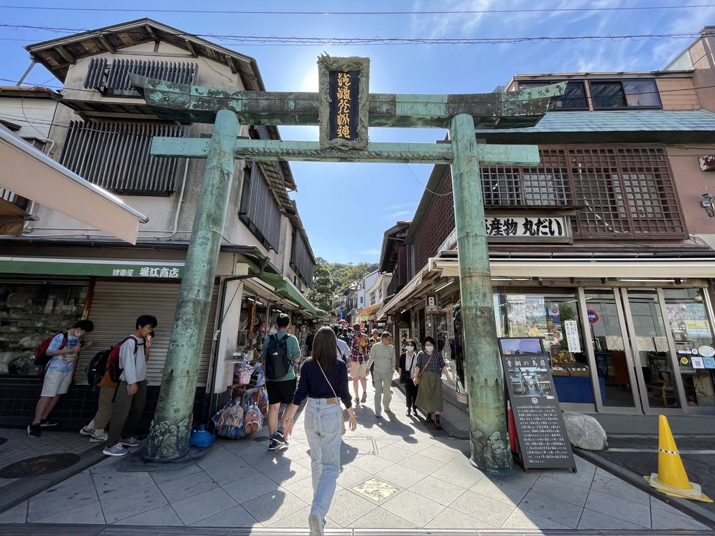 青銅鳥居 - 江島神社