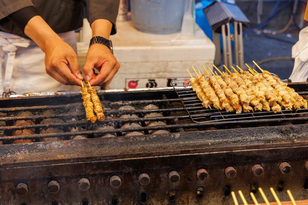 烤雞肉串攤位